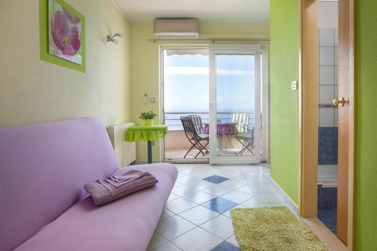 Apartments Marijan - Beachfront 图彻皮 外观 照片